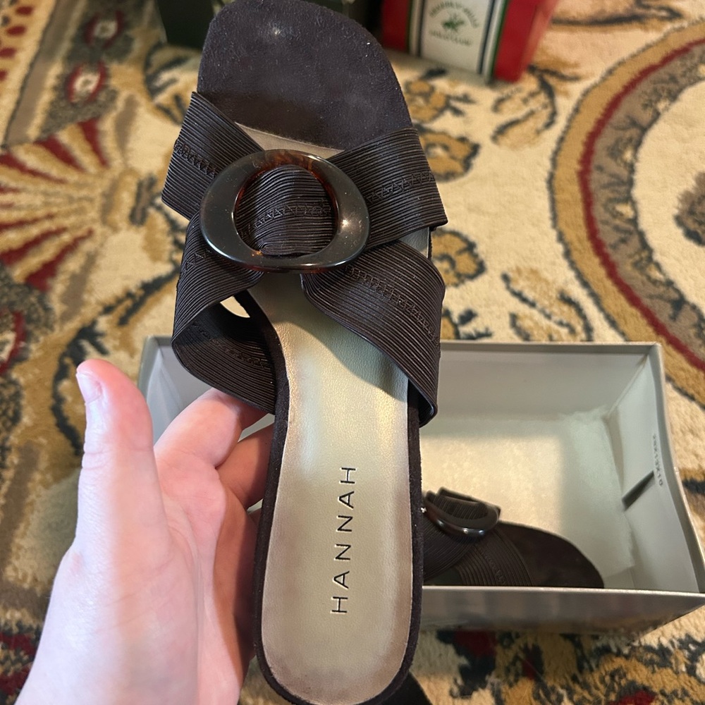 Hannah Brown Sandals Comfortable Stylish Footwear